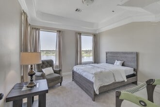 Building Photo - 615 29th St