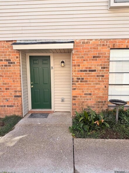 Photo - 5254 Unit B Stumberg Lane Unit B