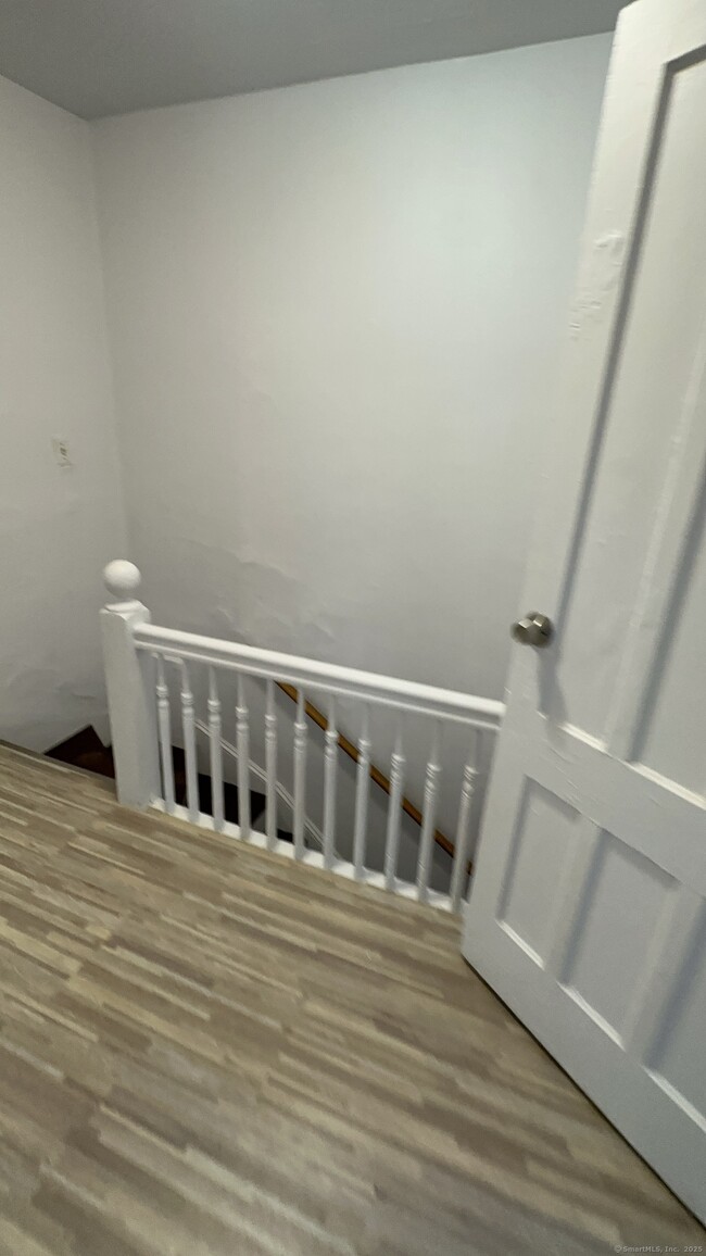 Foto del edificio - 1036 Maplewood Ave