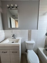 Building Photo - 618 S Orange Ave