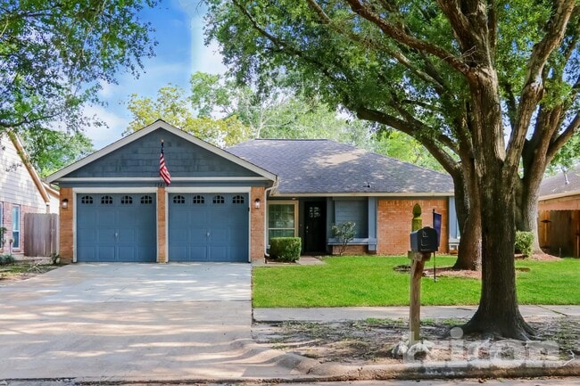 Building Photo - 15614 Fox Springs Dr