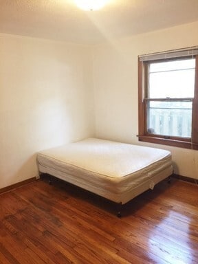 Building Photo - 310GRE