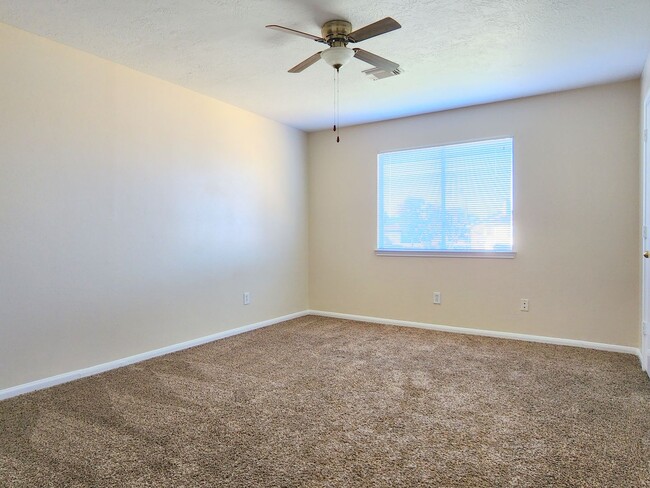 Building Photo - 18123 Noble Forest Dr
