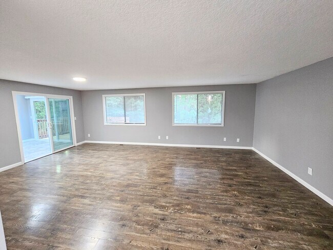 Foto del edificio - 8388 SW Lori Way