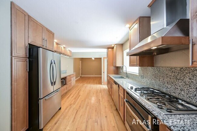 Foto del edificio - 540 S Garfield St