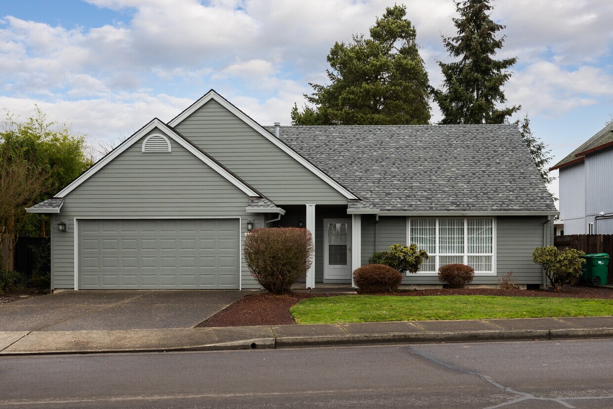 Foto principal - 33383 SW Sequoia St