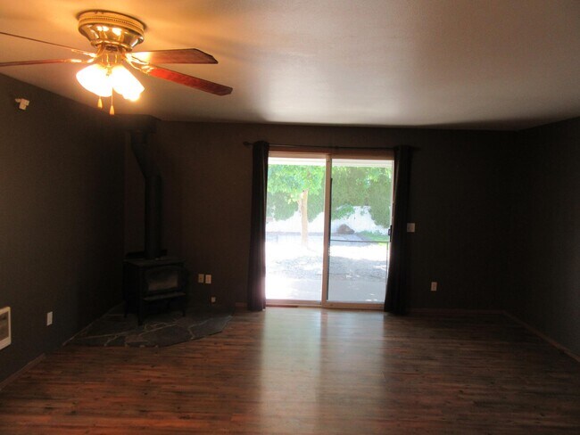 Foto del edificio - 2007 N Blossom Ct