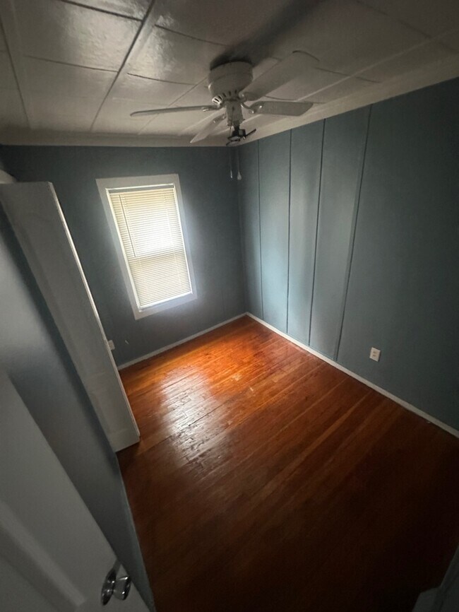 Foto del edificio - 8671 Hudson Ave