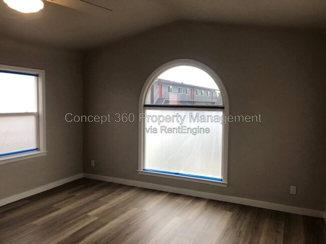 Foto del edificio - 1061 E Market St
