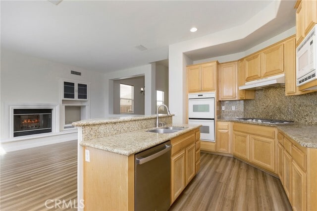 Building Photo - 6634 E Laguna Ct