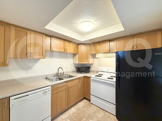 Building Photo - 4354 N 82nd St