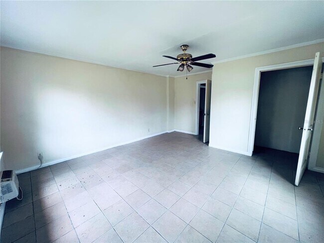 Foto del edificio - 110 W Orange Ave