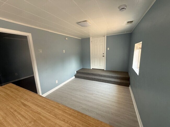 Foto del edificio - 6421 Niagara St