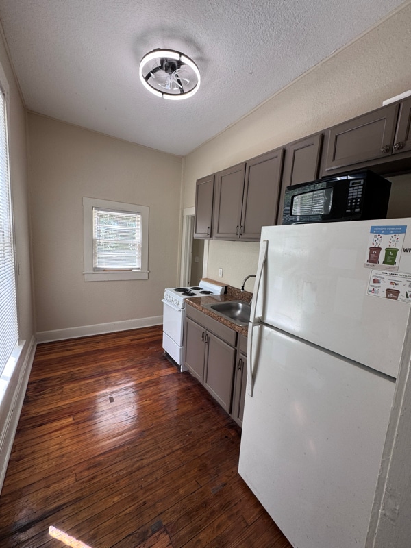 Foto del edificio - 114 NE Tuscawilla Ave