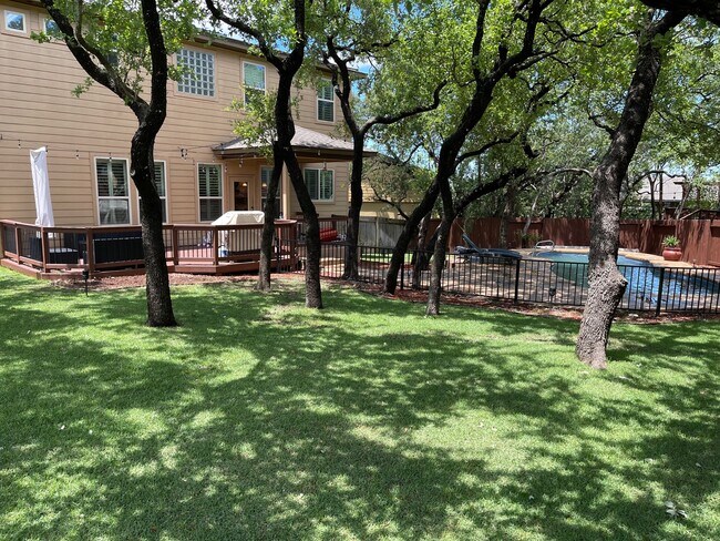 Building Photo - 26126 Canyon Wren