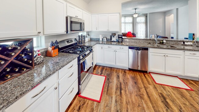 Building Photo - 7414 Masters Dr