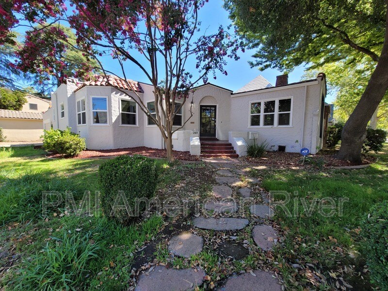 Primary Photo - 2401 6th Ave