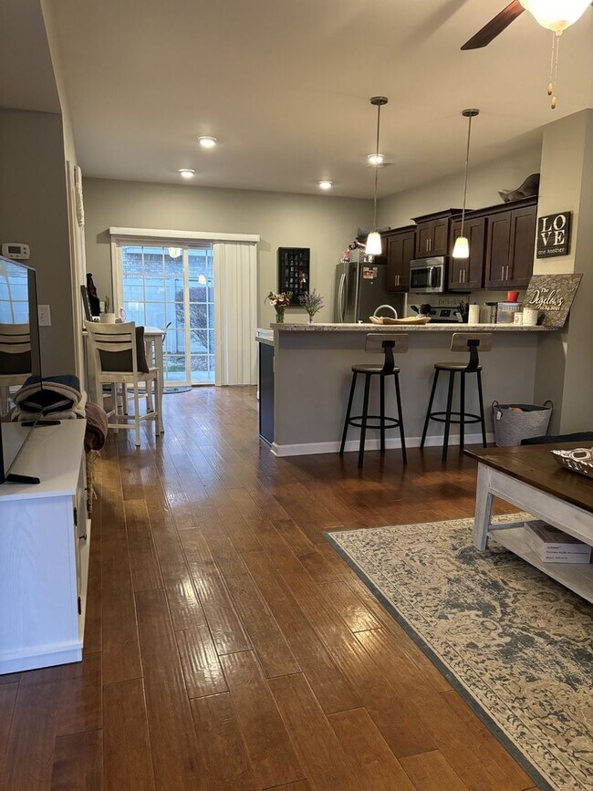 Building Photo - Modern Charm in Liberty Creek School Zone