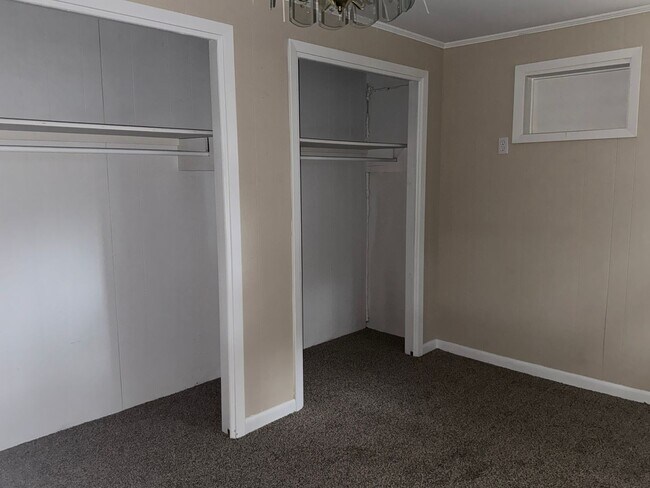 Building Photo - 3 bedroom 1 bath home in Biloxi