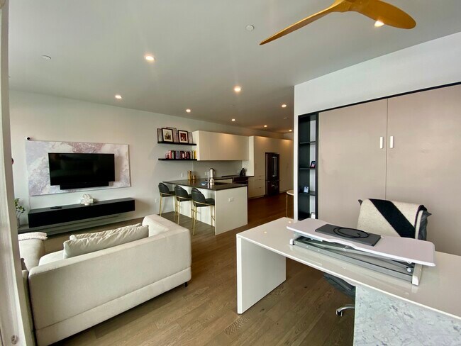 Foto del edificio - 1300 N Ogden St