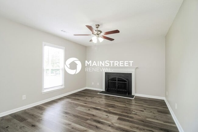 Building Photo - 3 Bedroom Pet-Friendly Home in Winston-Sal...