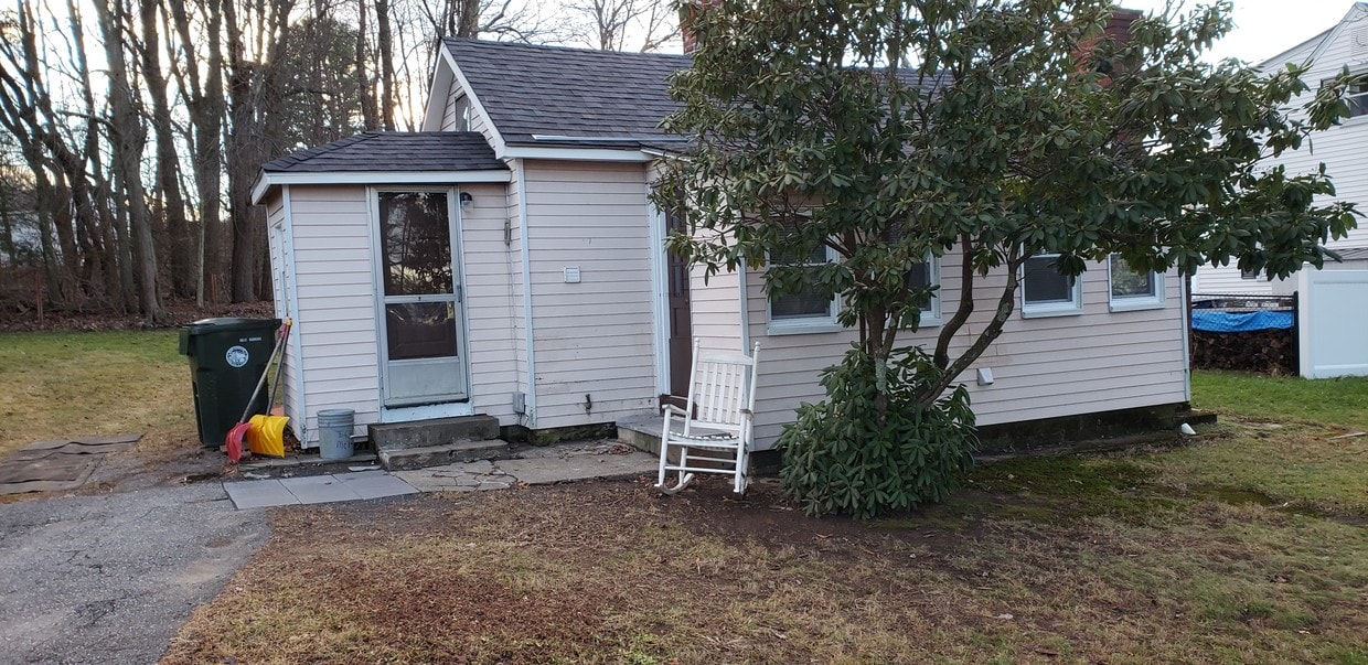 44 Bigelow St, Marlborough, MA 01752 House Rental in Marlborough, MA