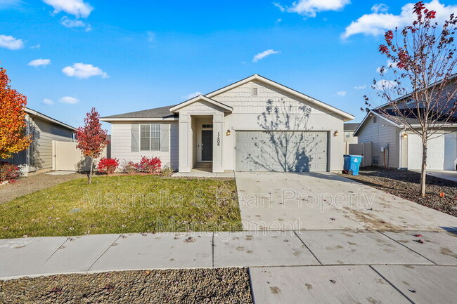 Building Photo - 17806 N Pegram Way