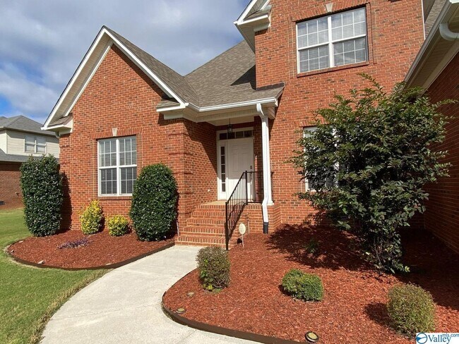 Building Photo - 100 Litespeed Ln SW