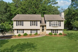 Building Photo - 102 Hunters Mill Rd