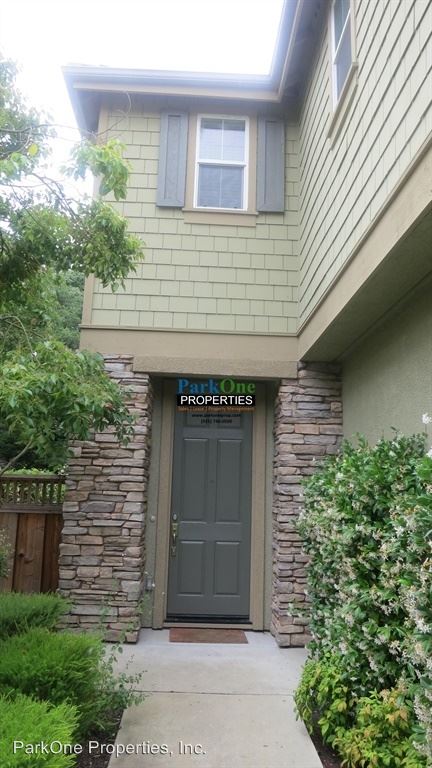 Foto del edificio - 30 Autumn Trail Ln