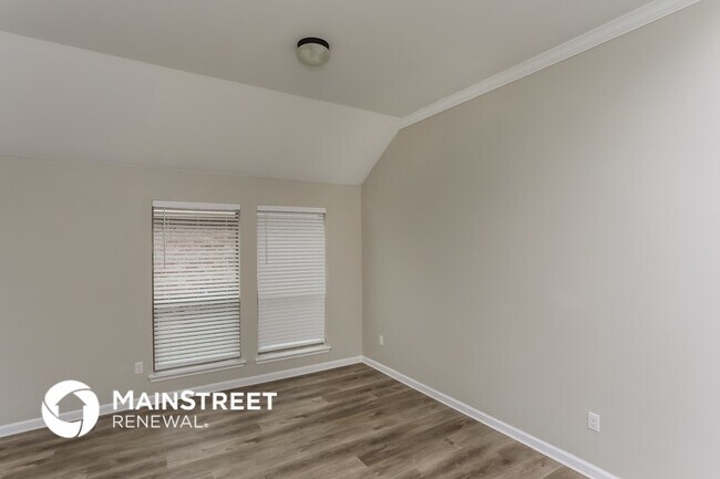 Building Photo - 208 Starlight Dr