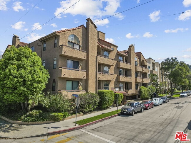 Foto del edificio - 14572 Dickens St