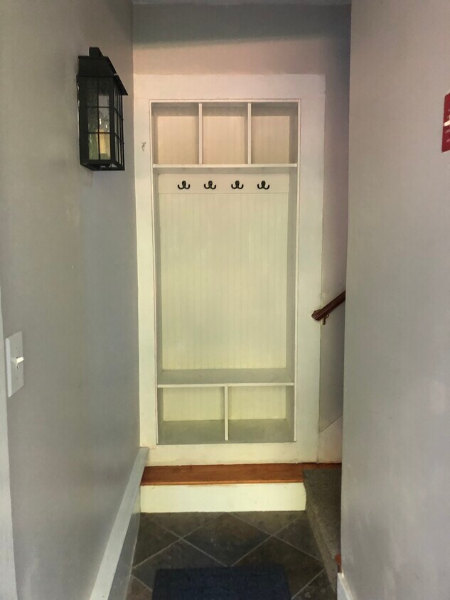 Foto principal - 31 Abbott Rd