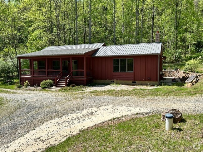 Building Photo - 1343 Wares Gap Rd
