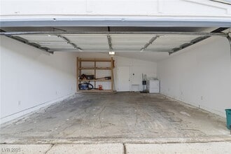 Building Photo - 4039 Village Square