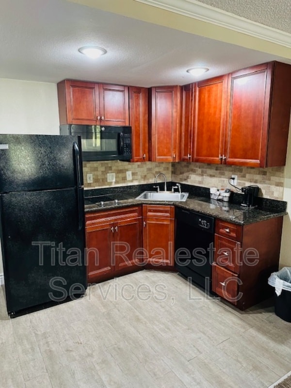Building Photo - 2915 LA-14
