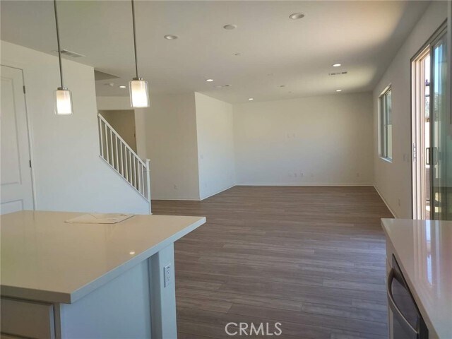 Building Photo - 21456 Thomas Ct