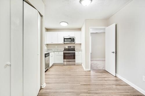 Foto del edificio - 5632 Rock Springs Rd