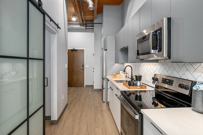 Foto del edificio - Box Board Lofts