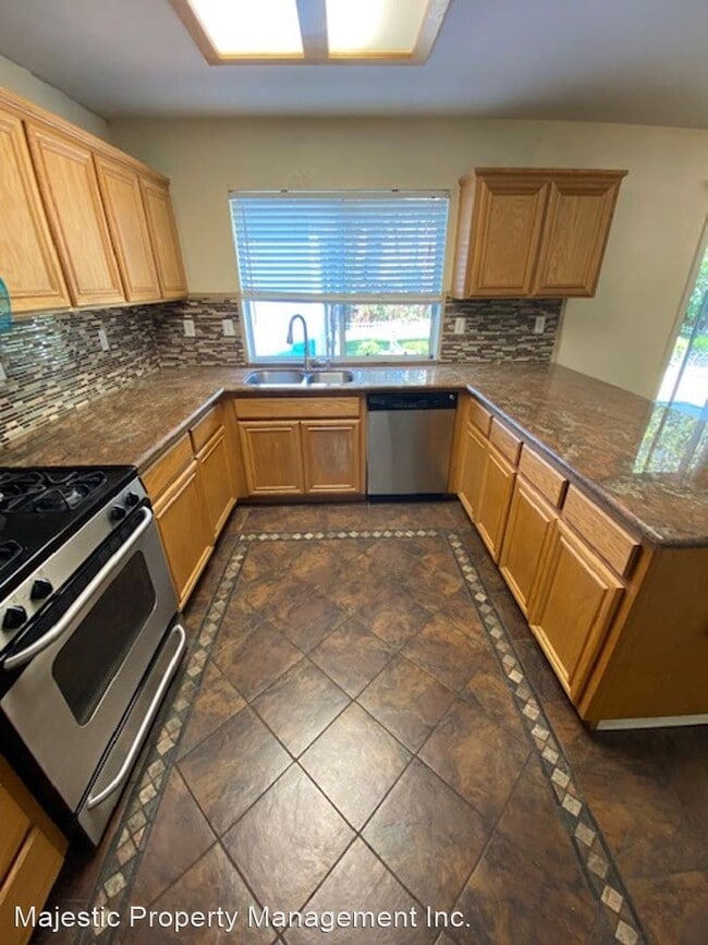 Building Photo - 4 br, 3 bath House - 4412 Abruzzi Circle