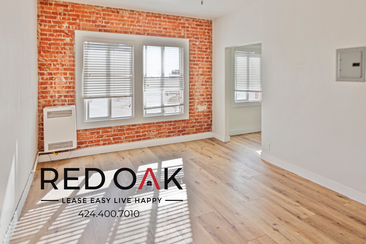 Foto principal - 516 N Harvard Blvd