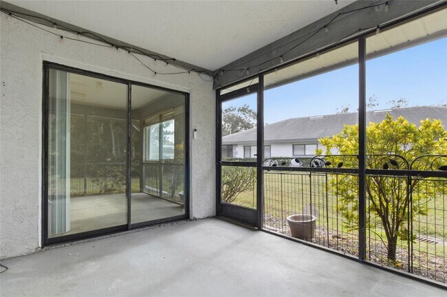 Foto del edificio - 2701 Countryside Blvd