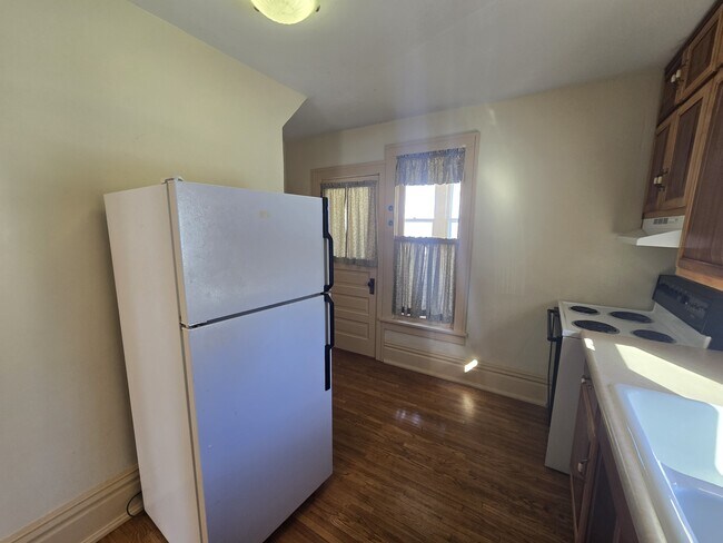 Foto del edificio - 212 Randall St