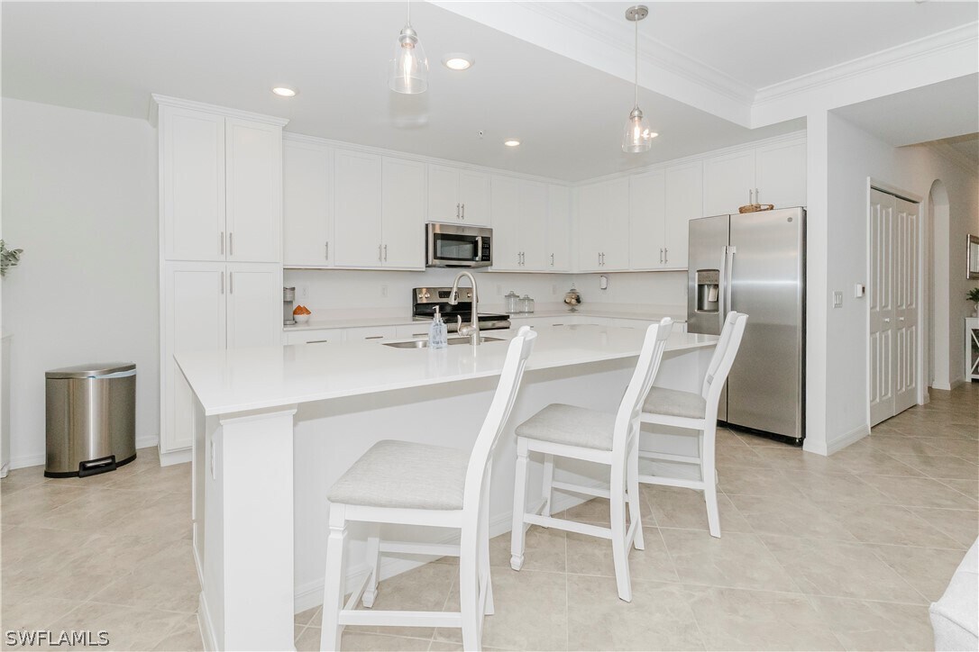 Foto del edificio - 6034 National Blvd