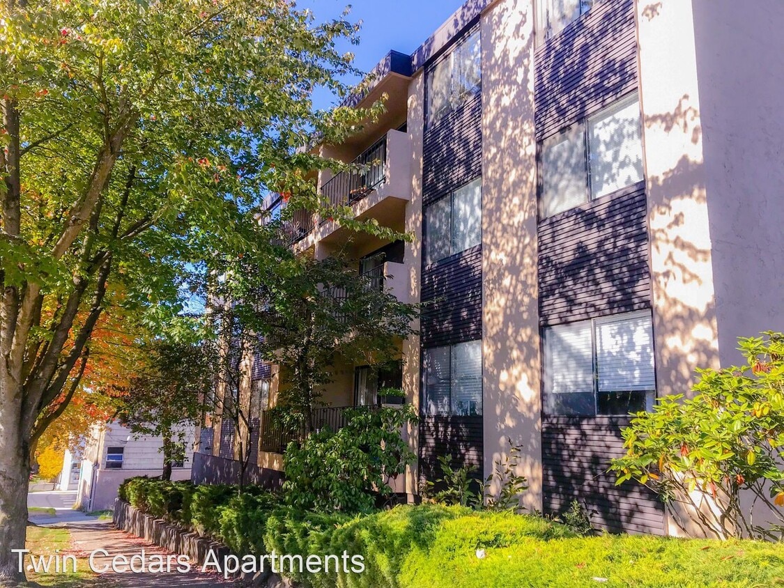 Primary Photo - 5505 15th Ave NE