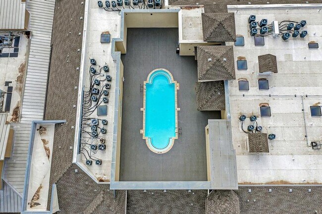 Foto del edificio - 2/2 Condo Near UT!