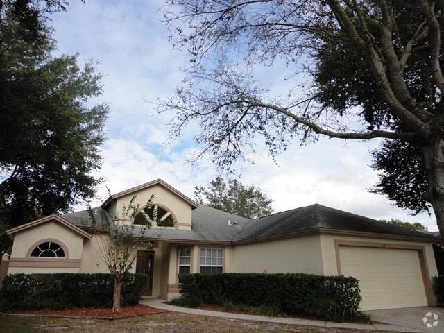 Building Photo - 250 Misty Meadow Dr