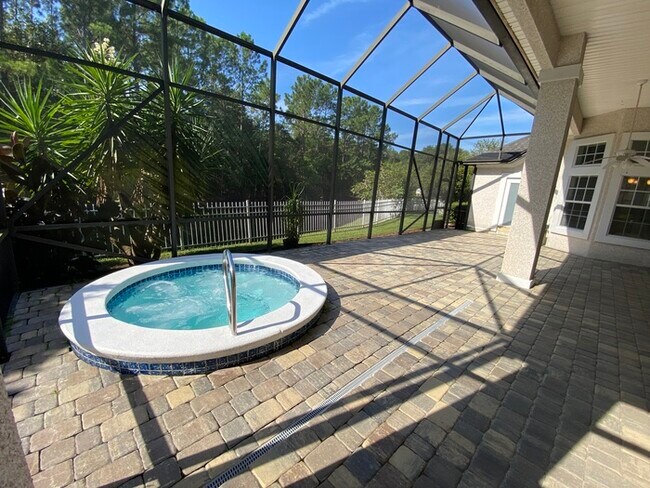 Foto del edificio - 7848 Rittenhouse Ln