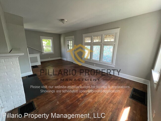 Foto del edificio - 3 br, 1.5 bath House - 102 S Bradley Ave.