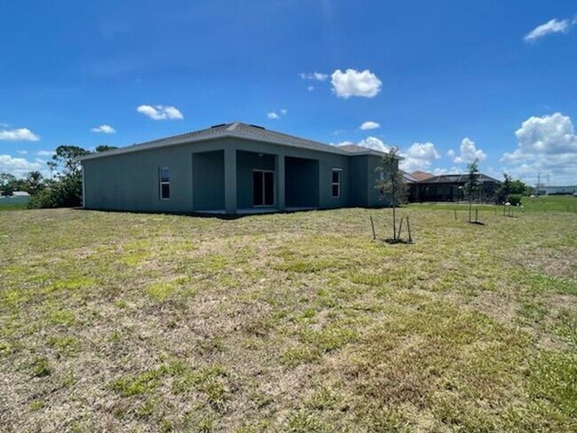 Foto del edificio - 1740 NW 9th Terrace